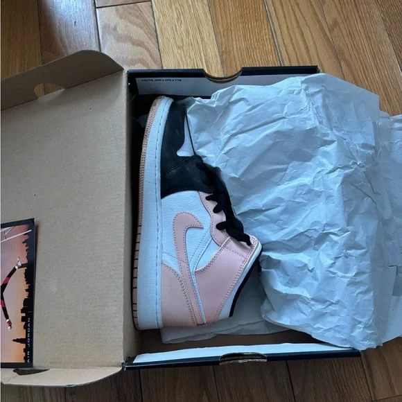 Jordan Air 1 Mid (GS) in White, Orange, and Black - Picture 3 of 5